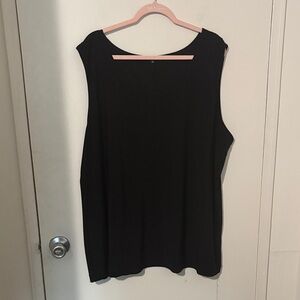 Vikki Vi Black Sleeveless Tank Top